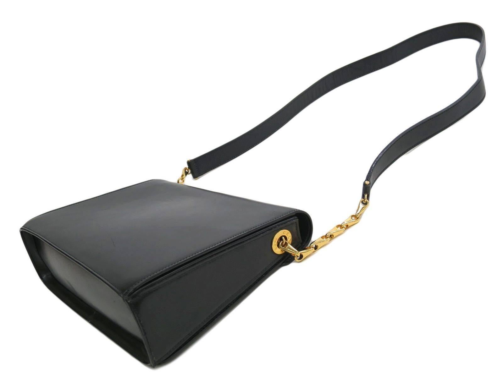 Celine Black Leather Gold Chain Flap Clutch Evening Shoulder Crossbody Bag In Good Condition In Chicago, IL