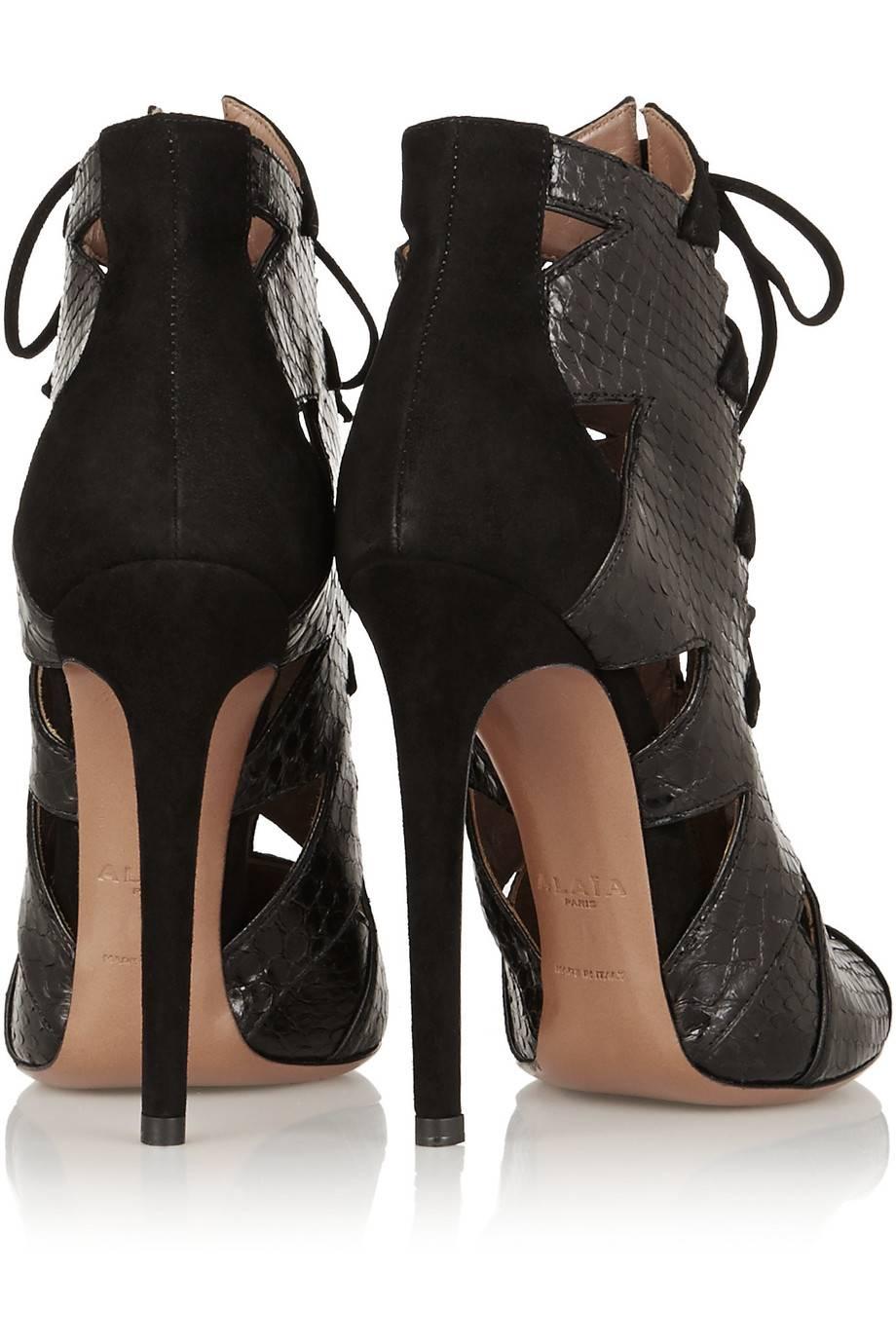 Alaia NEW & SOLD OUT Black Leather Suede Laser Tie Up Ankle Boot Booties in Box  2