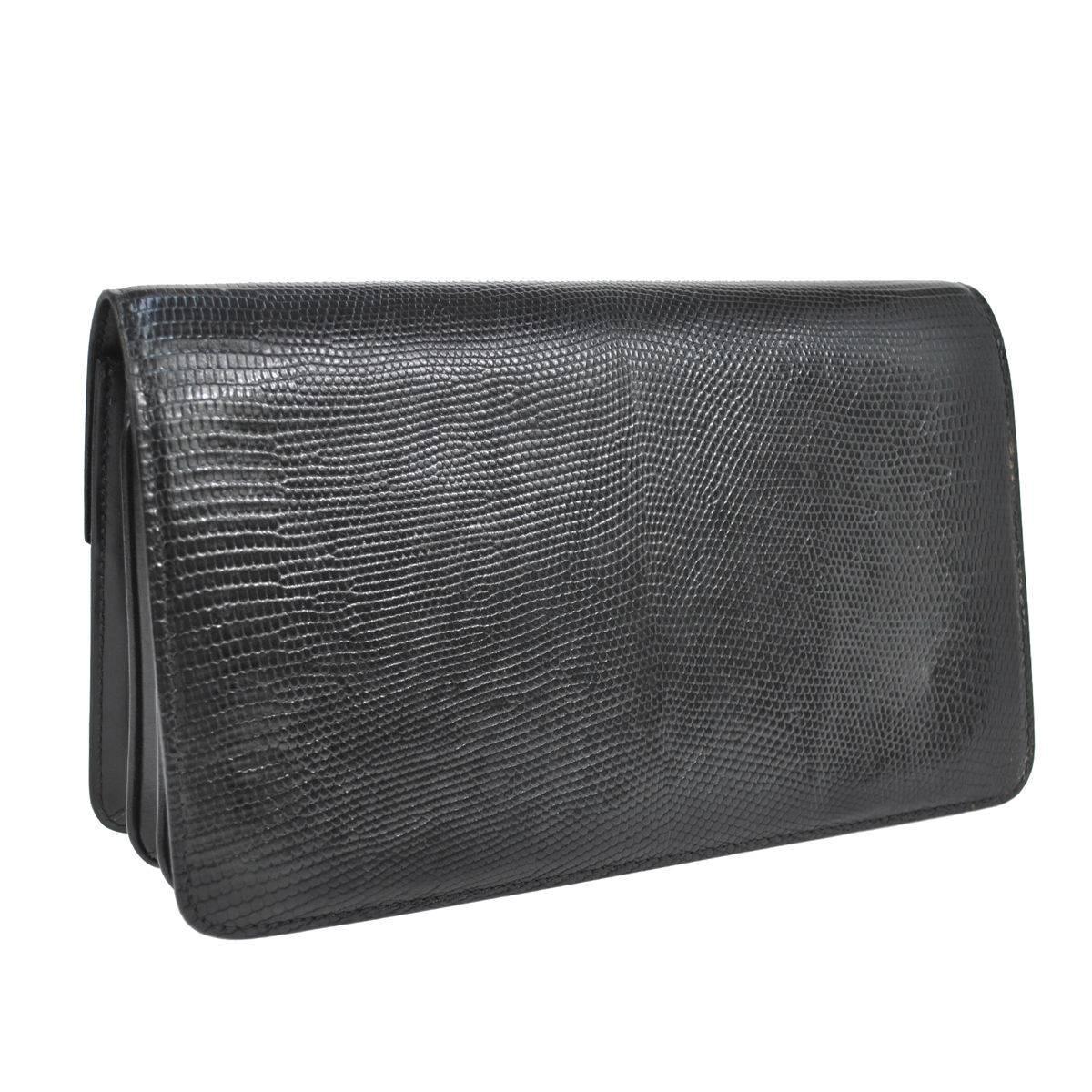 Gucci Black Embossed Leather Gold GG Evening Envelope Accordion Clutch Bag For Sale at 1stdibs
