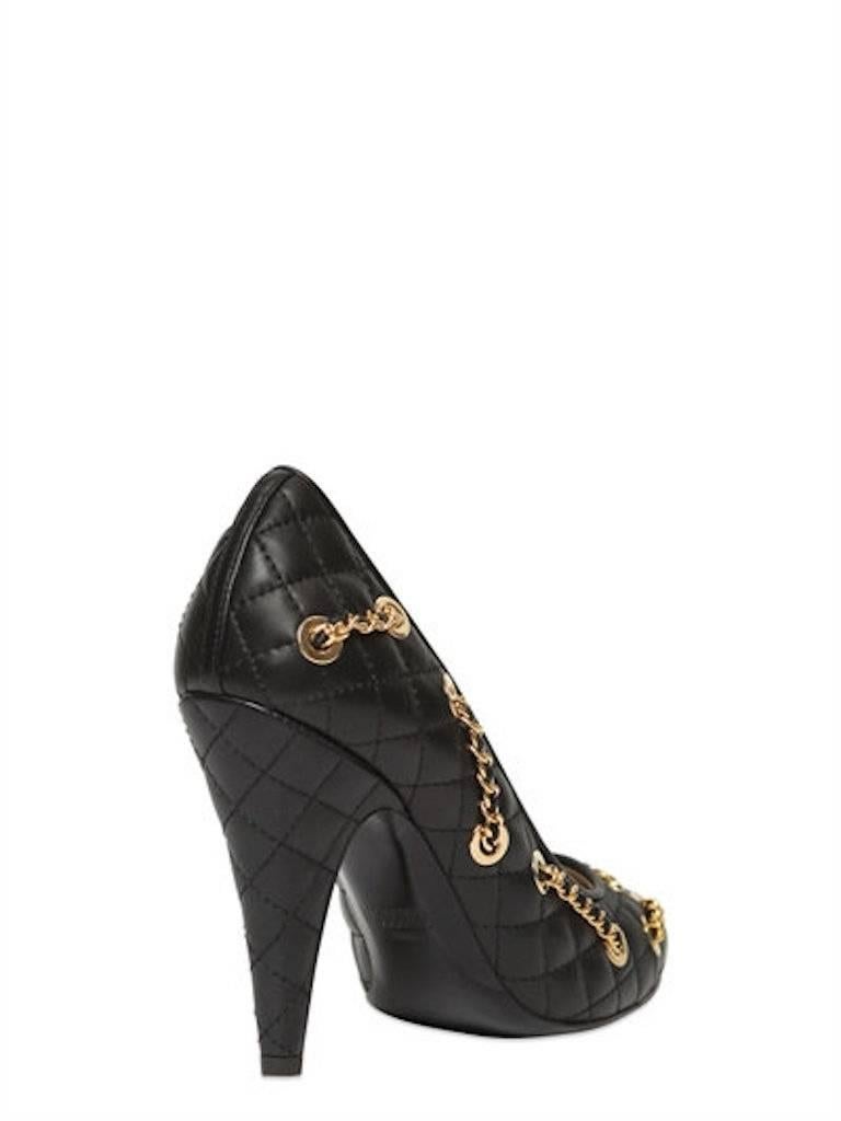 Women's Moschino NEW Black Leather Quilted Gold Chain Link High Heels Pumps in Box