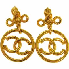 Chanel Vintage Gold Curly Spiral Charm Dangle Drop Hoop Earrings