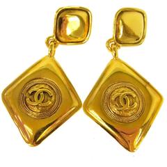 Chanel Vintage Gold Rhombus Charm Diamond Long Dangle Drop Earrings 9