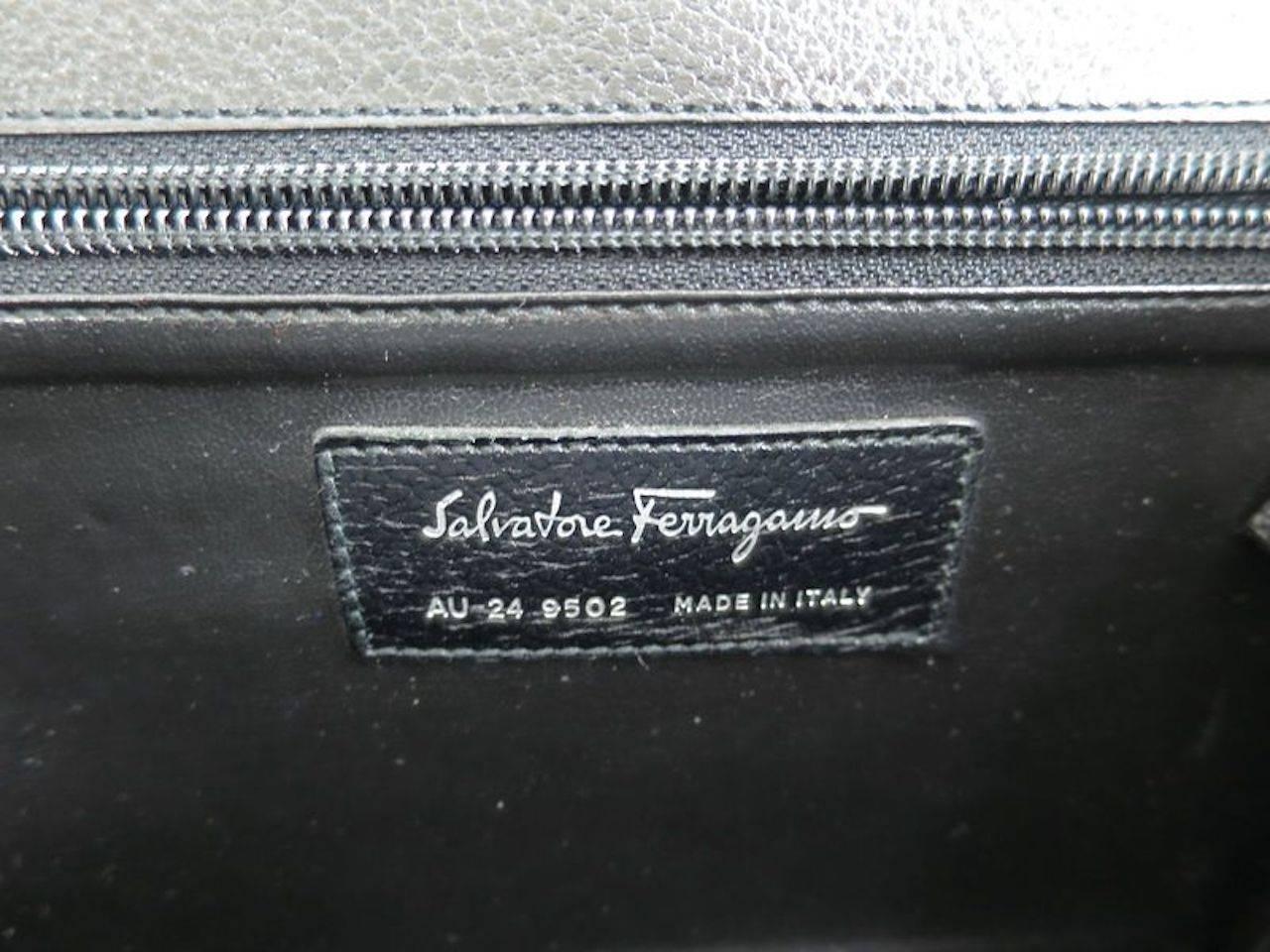 Salvatore Ferragamo Black Leather Carryall Tech Business Envelope Clutch Bag In Good Condition In Chicago, IL