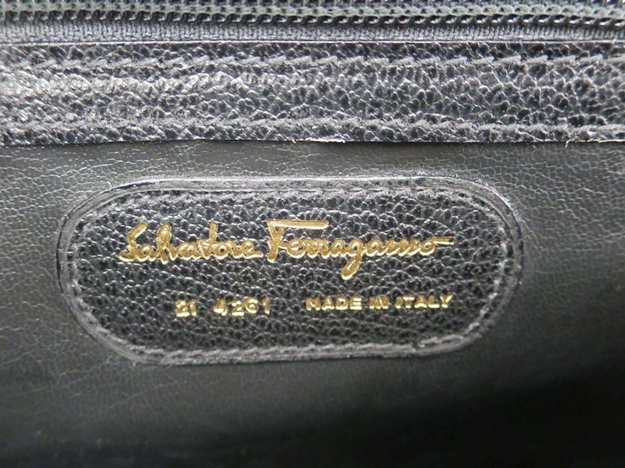 Salvatore Ferragamo Black Leather Men's Brief LapTop Business Case Bag In Good Condition In Chicago, IL