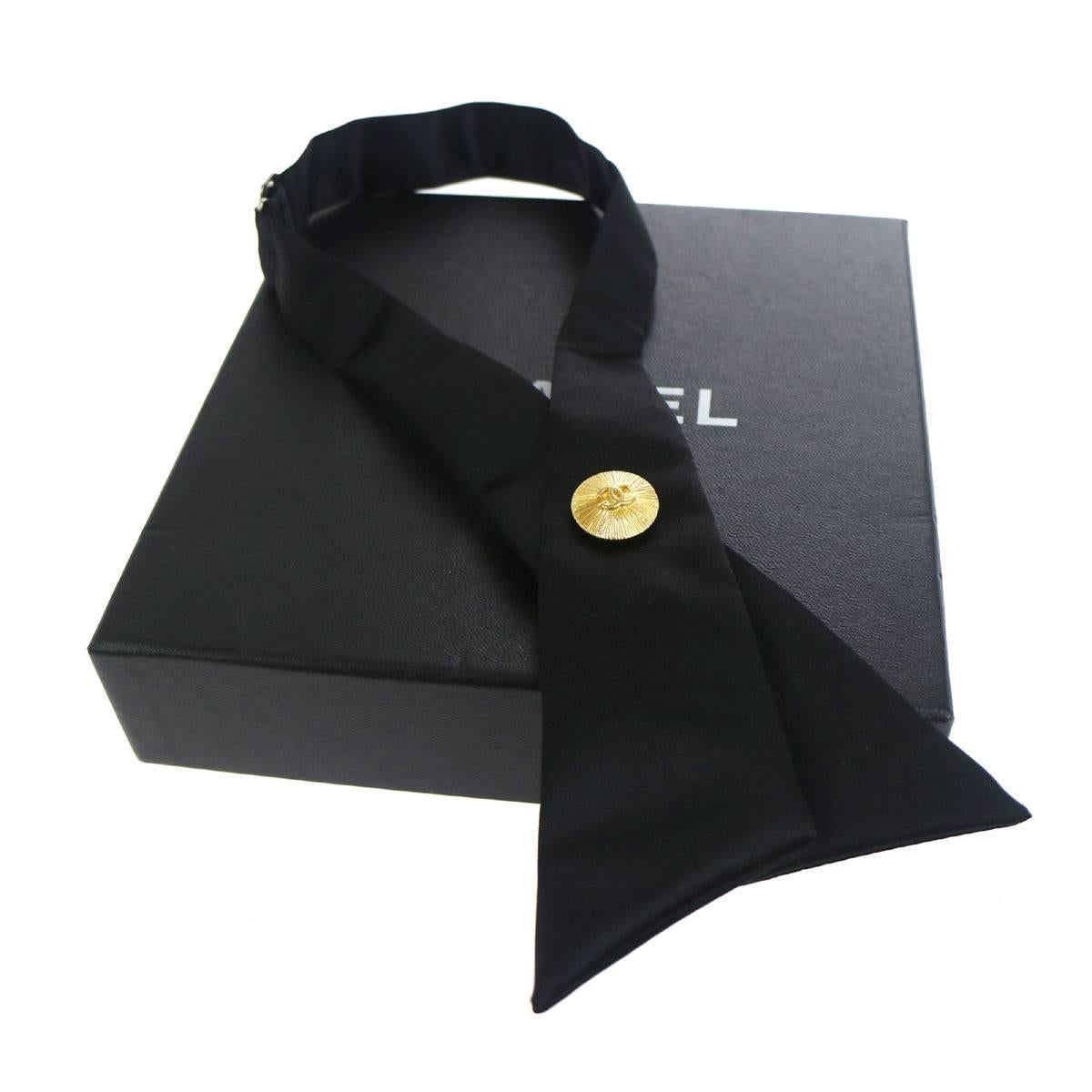 Beige Chanel Women's Black Gold Medallion Evening Pin Brooch Neck Tie in Box