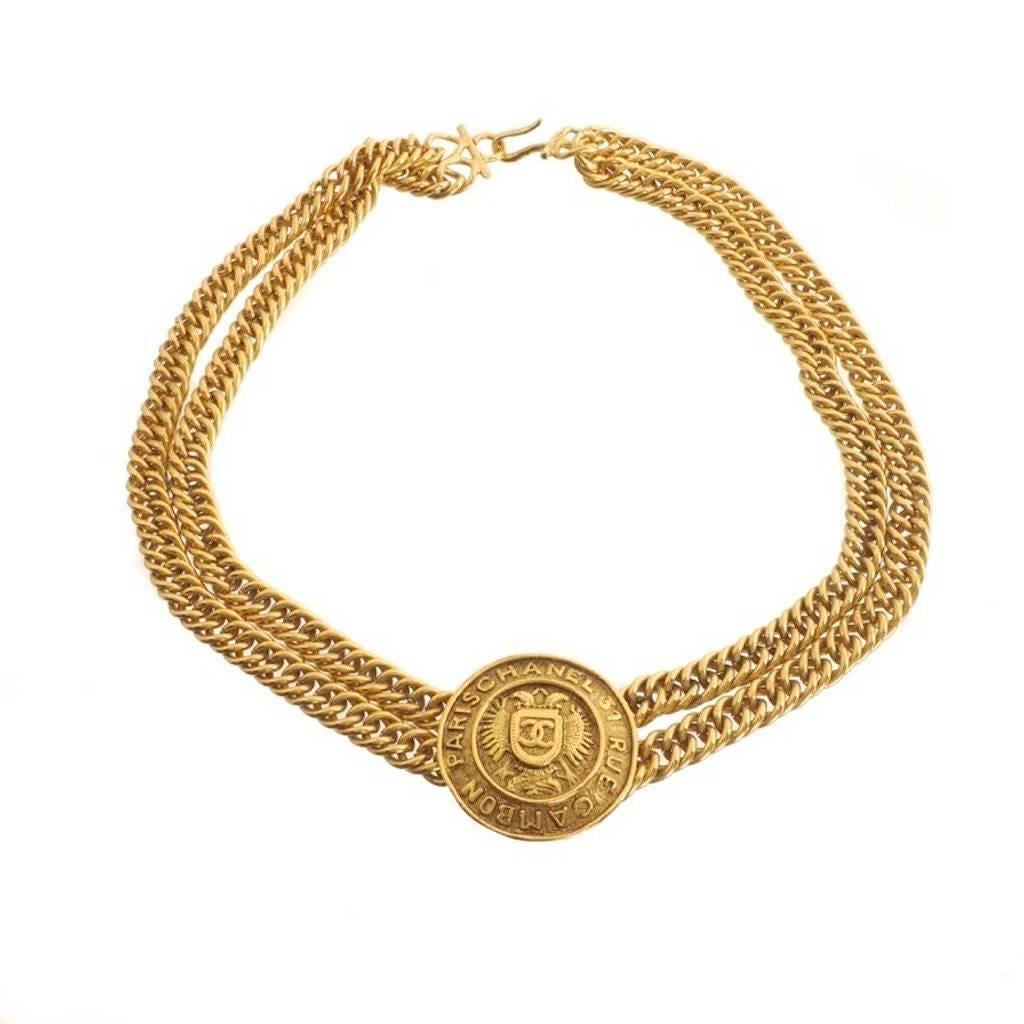 Chanel Vintage Gold Rue Cambon Coin Medallion Charm Chain Choker Necklace in Box
