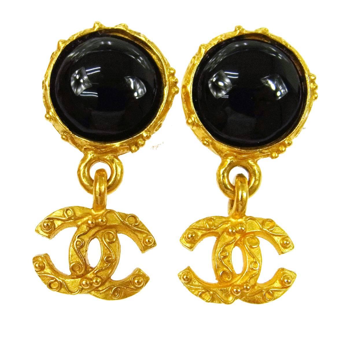Chanel Vintage Black Round Button Gold Charm Evening Dangle Drop Earrings