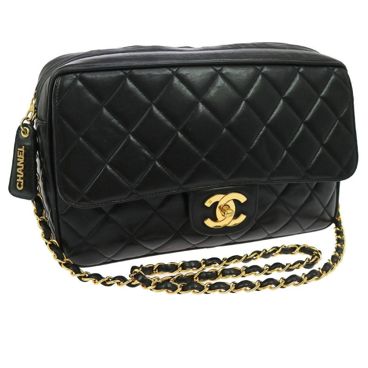 Chanel Vintage Medium Camera Lambskin Leather Gold Charm Flap Bag
