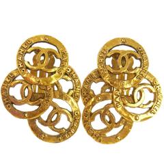 Chanel Vintage Gold Three Tier Charm Coin Medallion Dangle Drop Earrings