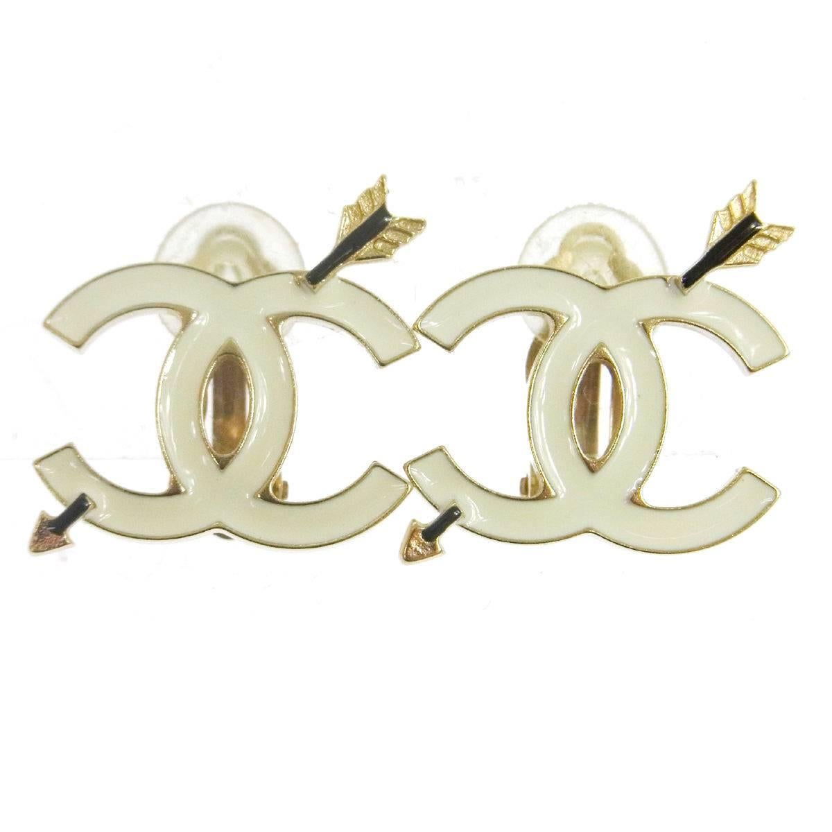 Chanel White Cream Enamel Charm Cupid Arrow Button Stud Earrings