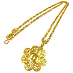 Chanel Vintage Gold Filigree Textured Charm Long Drape Evening Necklace in Box 3