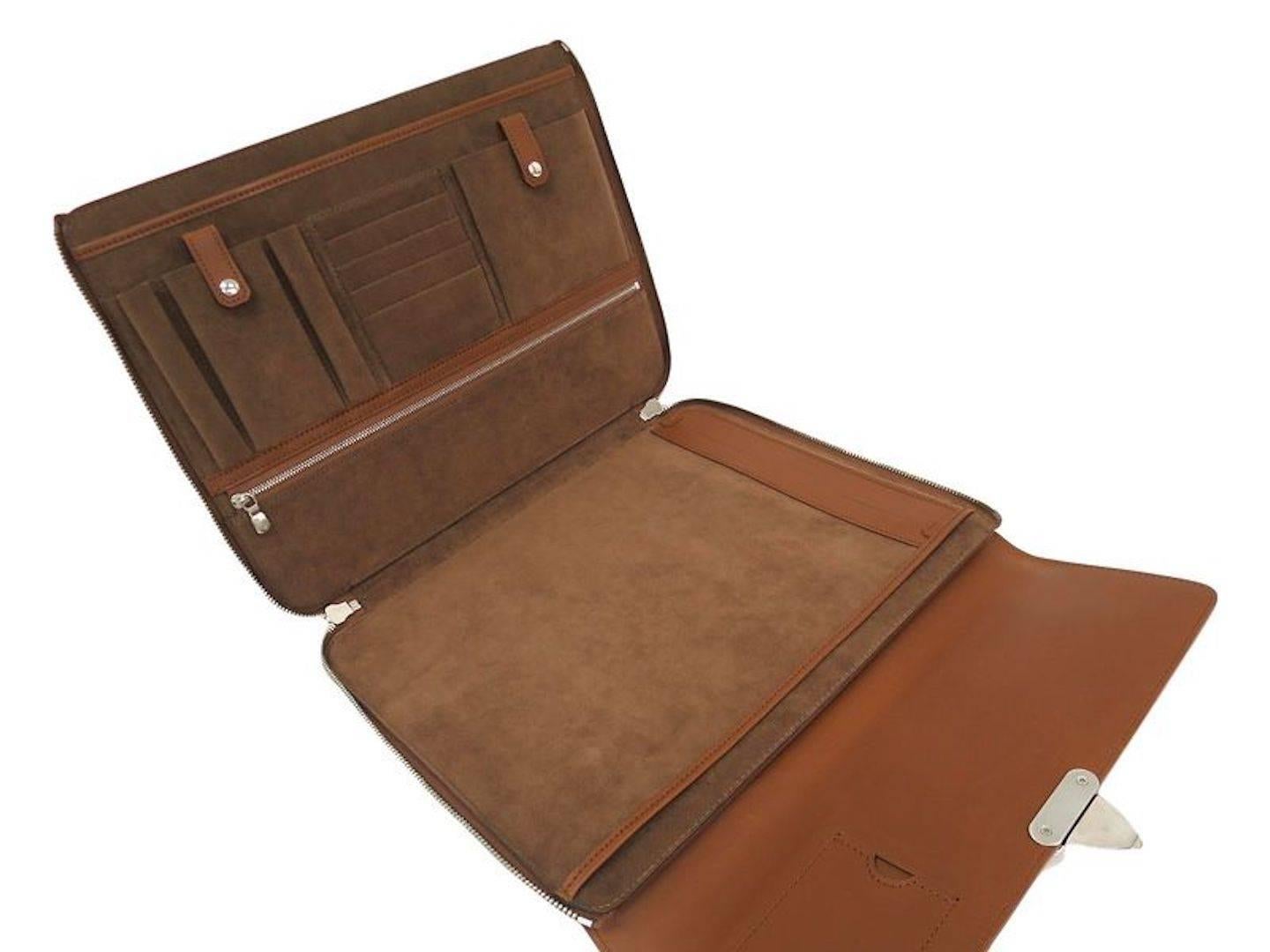 Louis Vuitton Cognac Leather Silver Men's Travel Attache Tech Business Case Bag In Good Condition In Chicago, IL