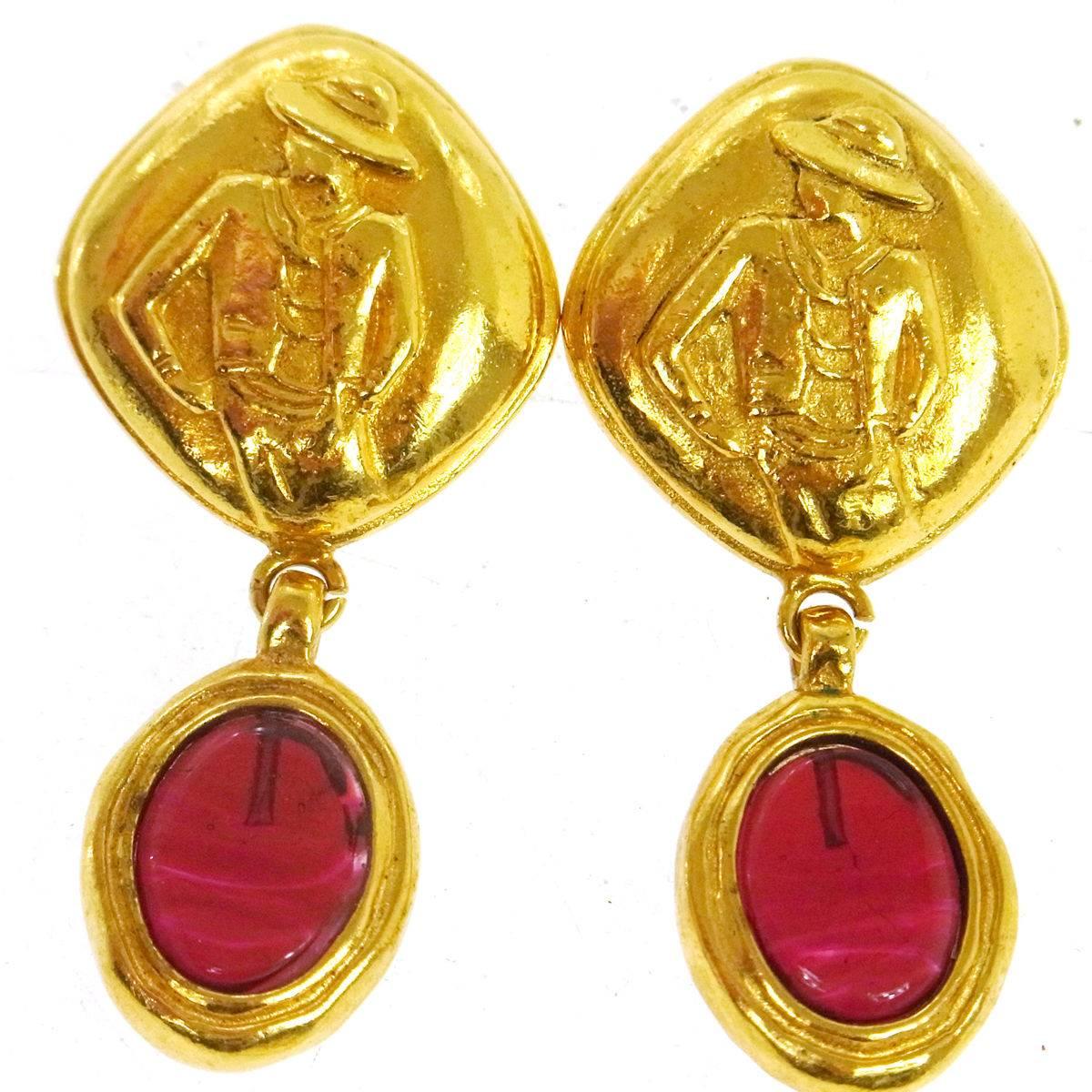 Chanel Vintage Gold Mademoiselle Red Gripoix Jewel Evening Dangle Drop Earrings