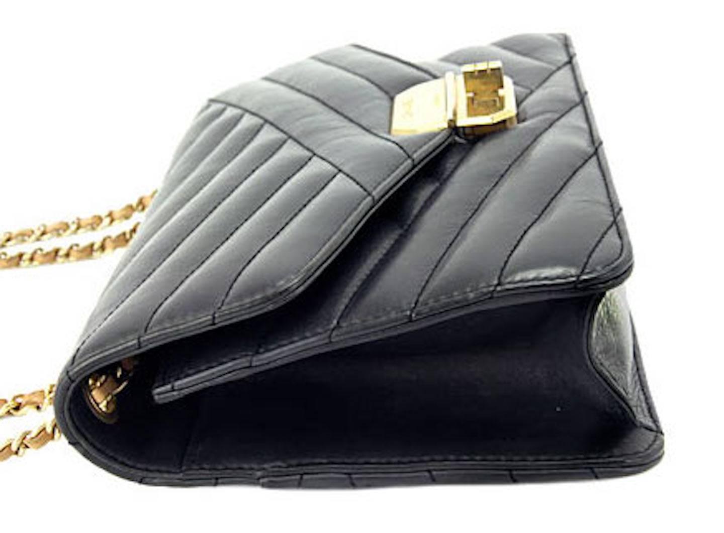 Chanel Black Chevron Lambskin Flap Bag With Accessories 1