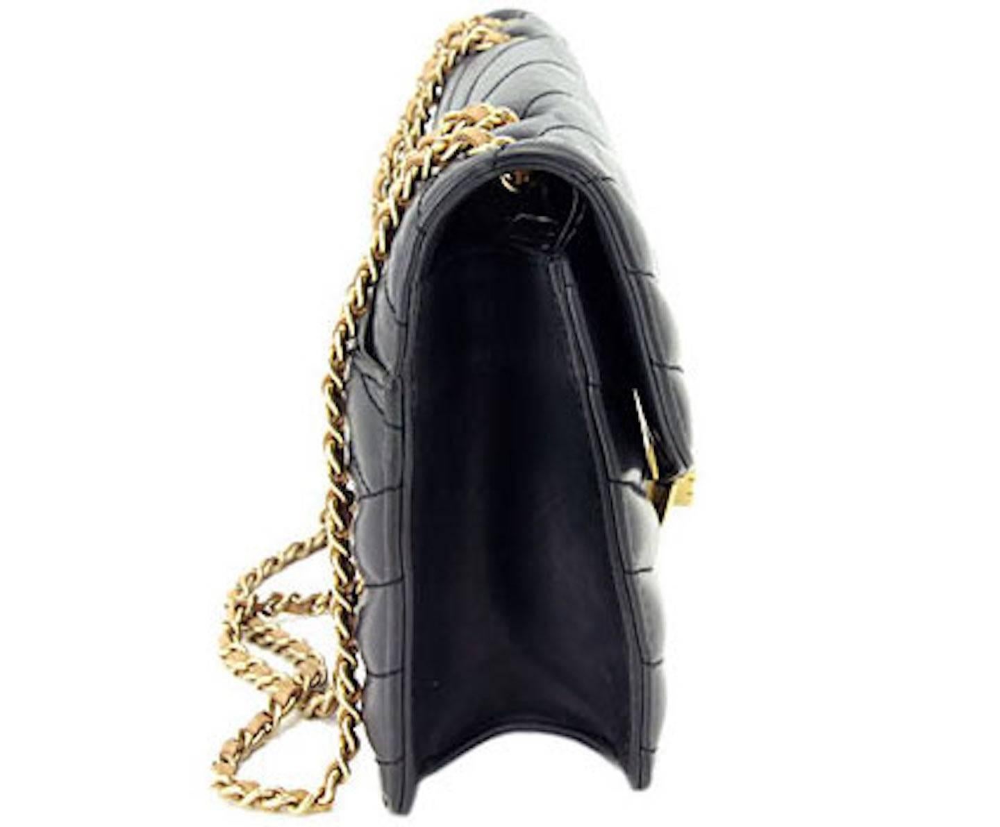 Chanel Black Chevron Lambskin Flap Bag With Accessories 2