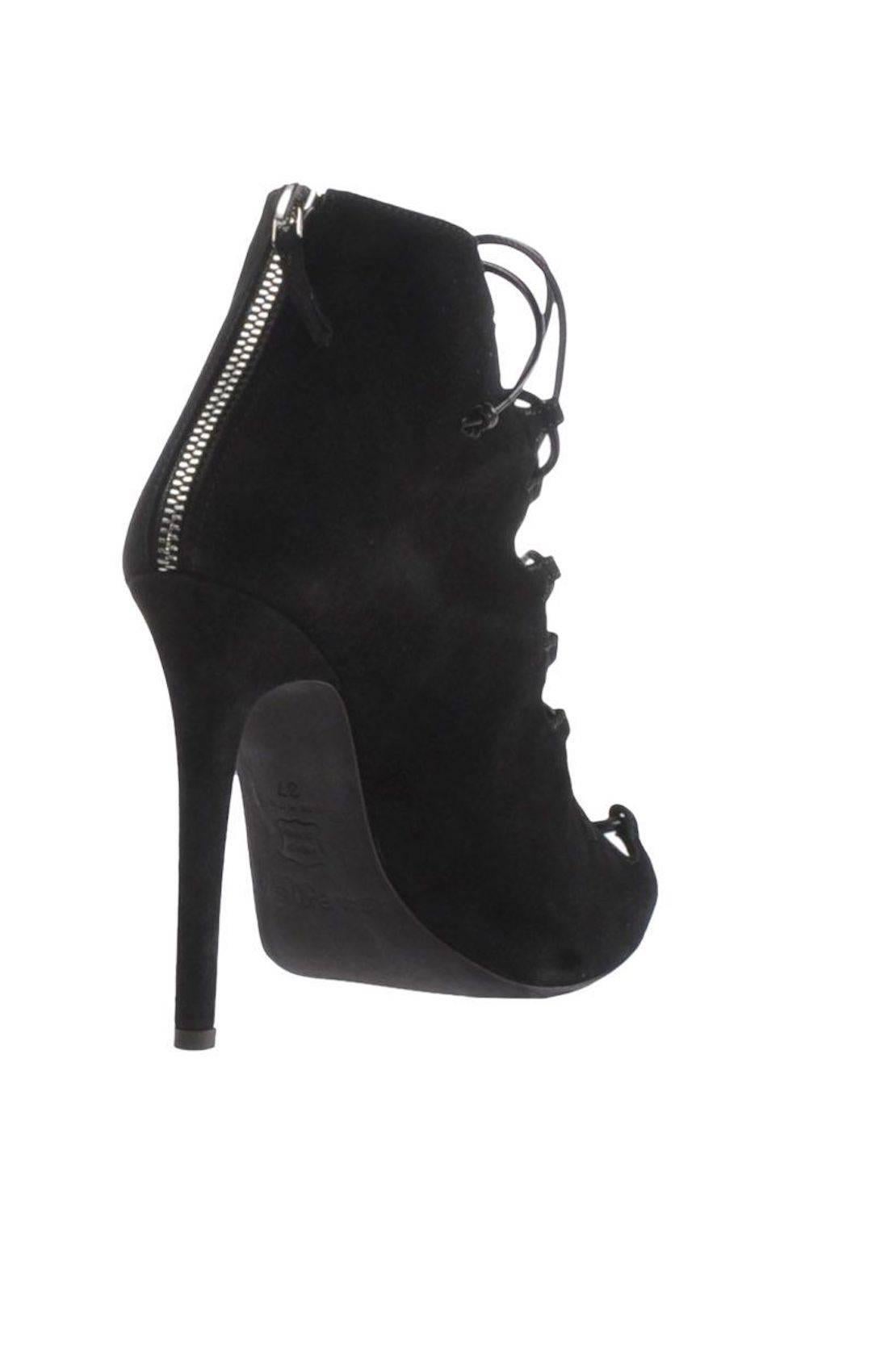 Women's Giambattista Valli NEW & SOLD OUT Black Ankle Booties in Box