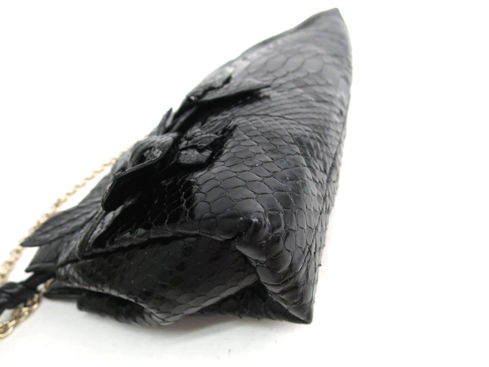 Gucci Black Snakeskin Leather Gold Chain 2 in 1 Evening Clutch Shoulder Flap Bag 1