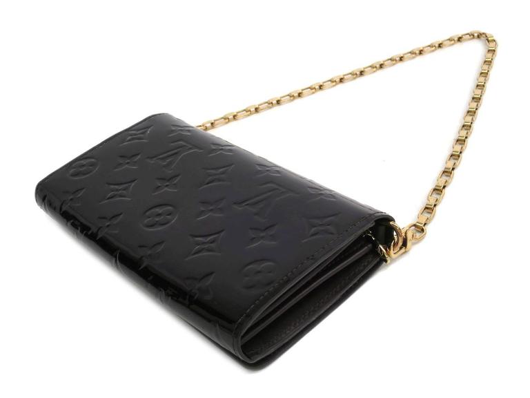 Louis Vuitton Patent WOC 2 in 1 Wallet Clutch Shoulder Bag in Box at  1stDibs