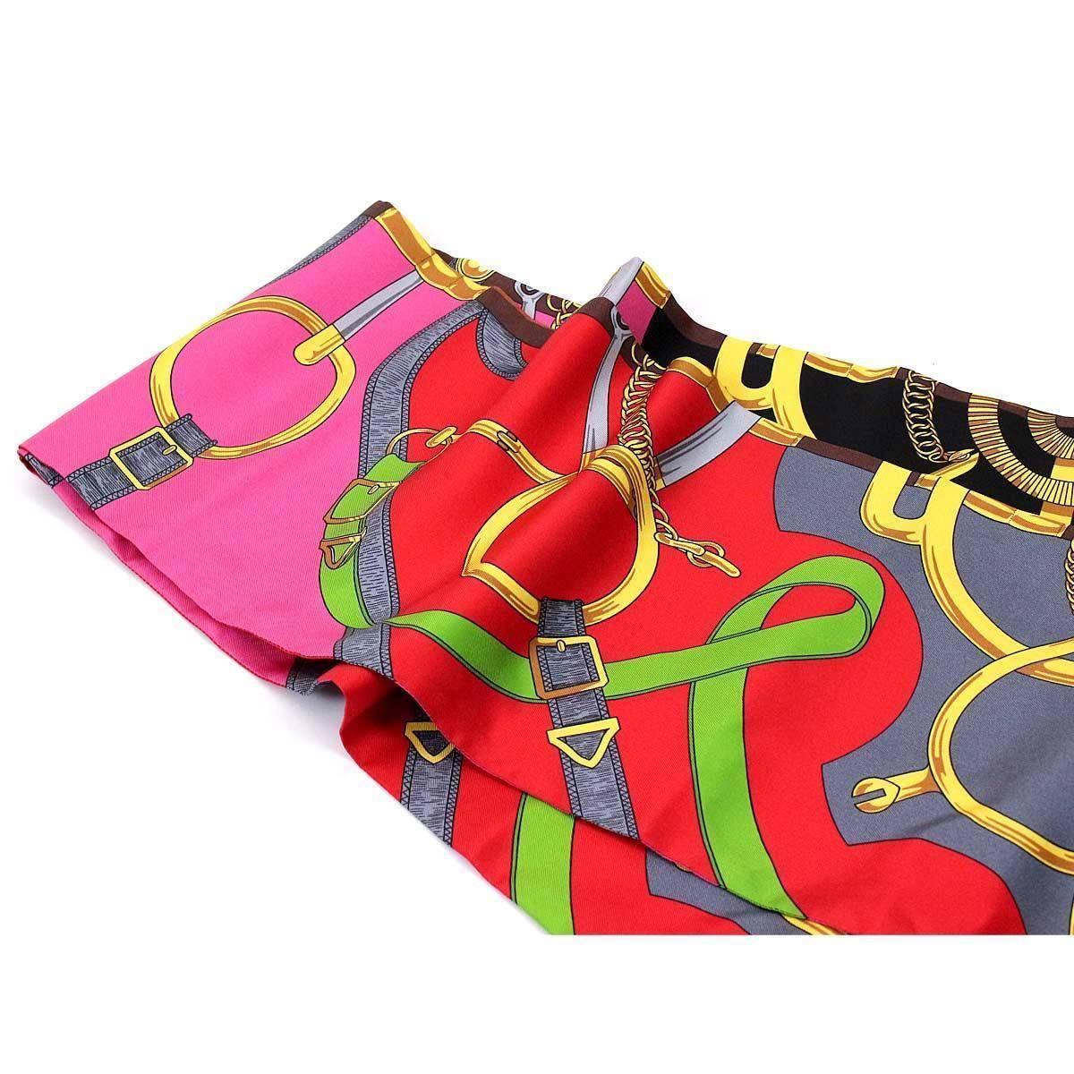 CURATOR'S NOTES

Style Tip: The fashion possibilities are endless with this beautiful Hermes scarf  Wear it as a traditional neck scarf, waist belt, headband, sash and more!  

100% Silk
Made in France
Width 8"
Length 84.5"
Includes