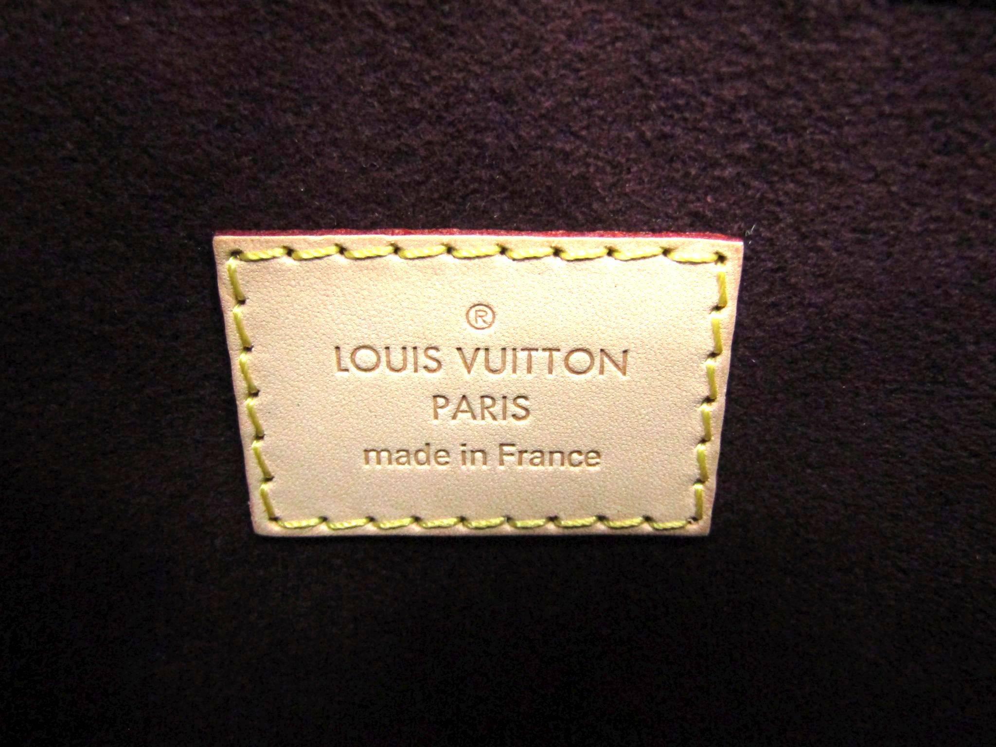 Louis Vuitton Monogram Rare Men's Women's Travel Carryall Clutch Bag With Keys 3