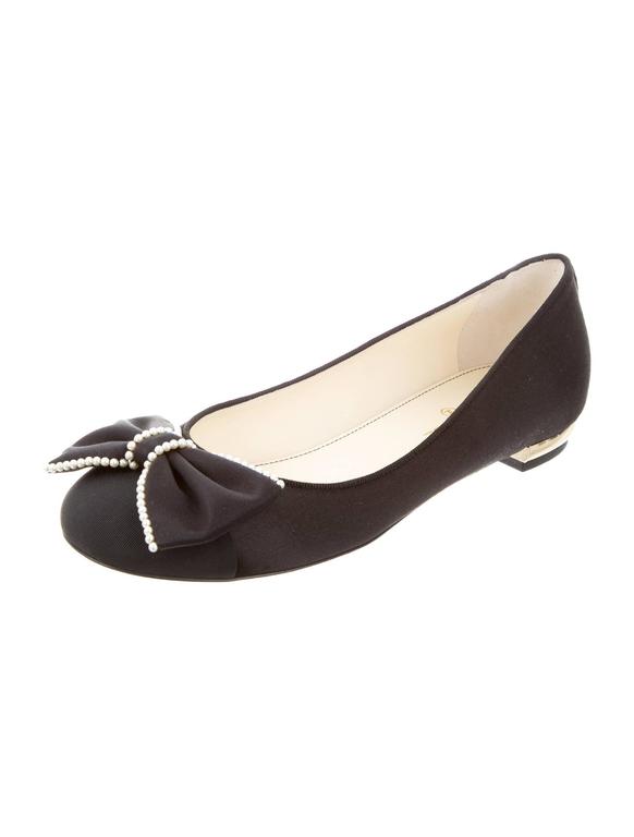 Chanel NEW and SOLD OUT Black Pearl Gold Bow Shoes Flats in Box at ...