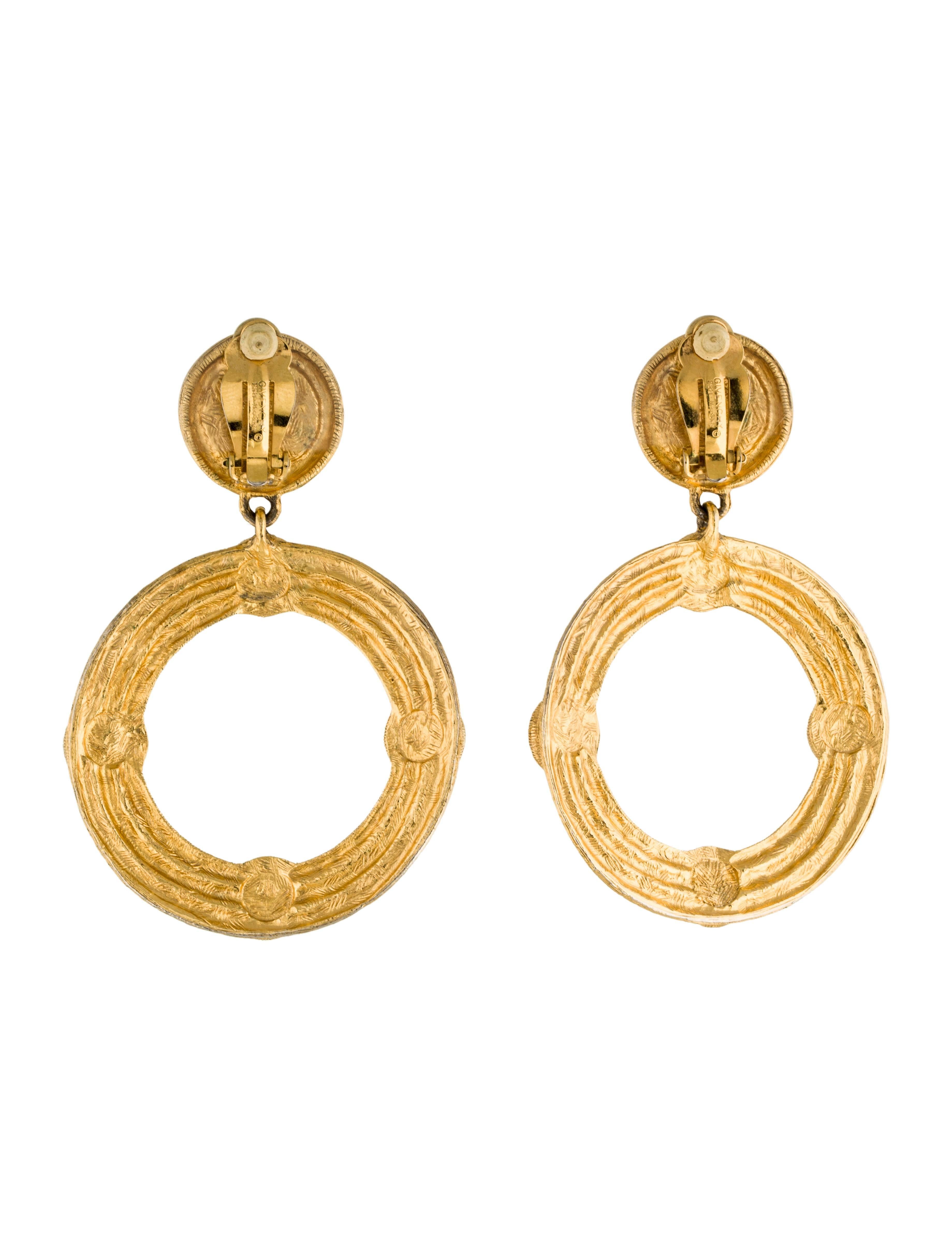 Women's Givenchy Vintage Textured Gold Resin Doorknocker Statement Hoop Evening Earrings