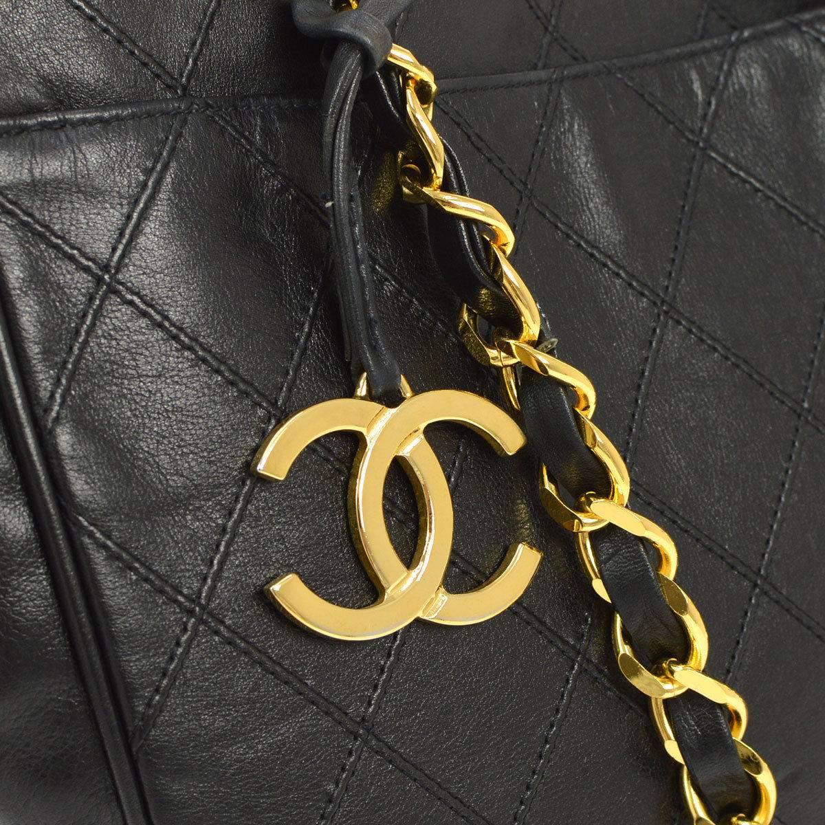 CURATOR'S NOTES

Chanel Vintage Black Leather Quilted Carryall Shopper Tote Shoulder Bag  

Leather
Gold tone hardware
Zipper closure
Leather lining
Made in Italy
Date code 0828289
Shoulder strap drop 8"
Measures 11.5" W x 12" H x