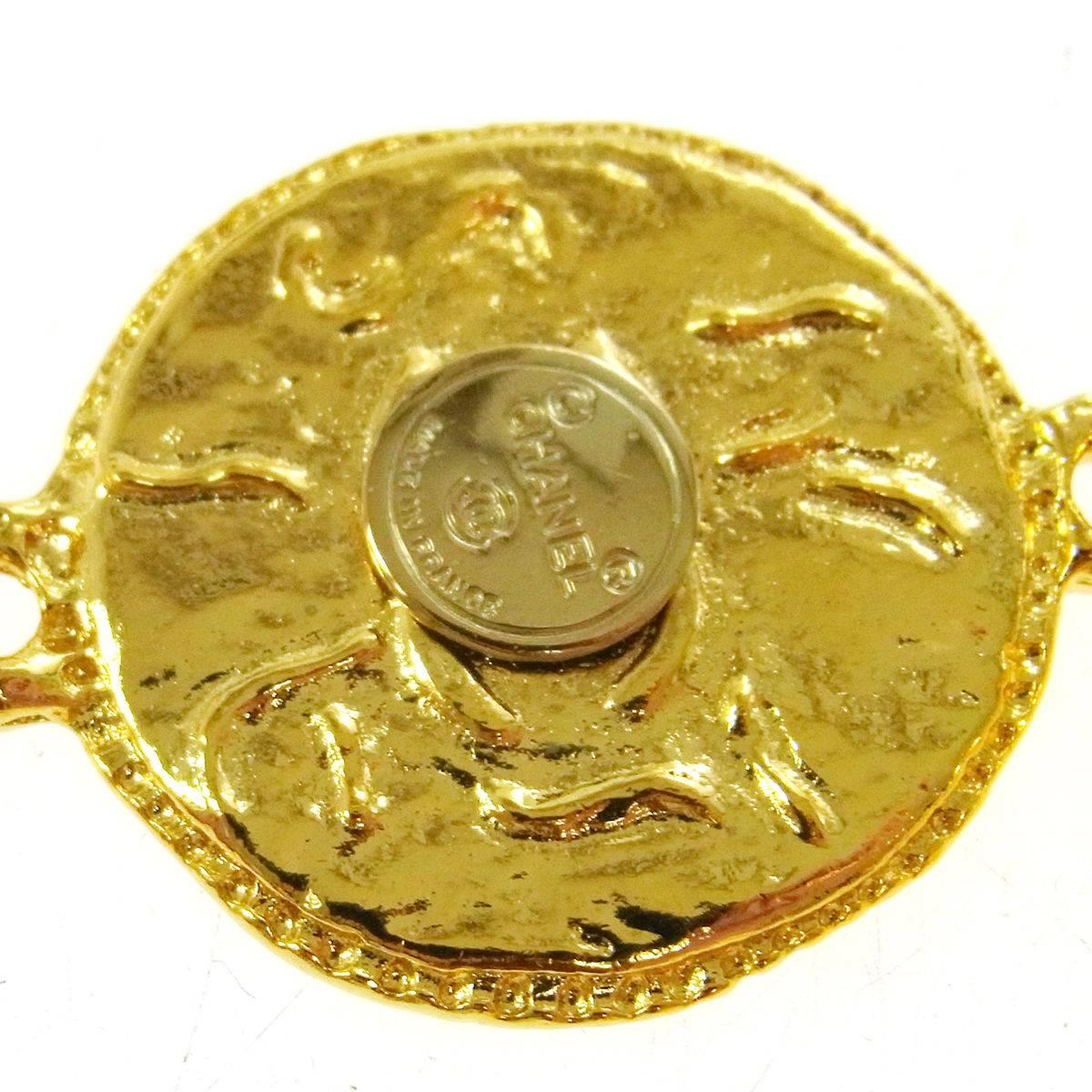 Chanel Vintage Gold Multi Coin Charm Chain Bracelet  In Good Condition In Chicago, IL