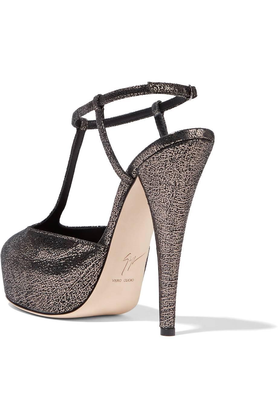 Women's Giuseppe Zanotti NEW & SOLD OUT Crackle Peep Toe T-Strap Sandals Heels in Box