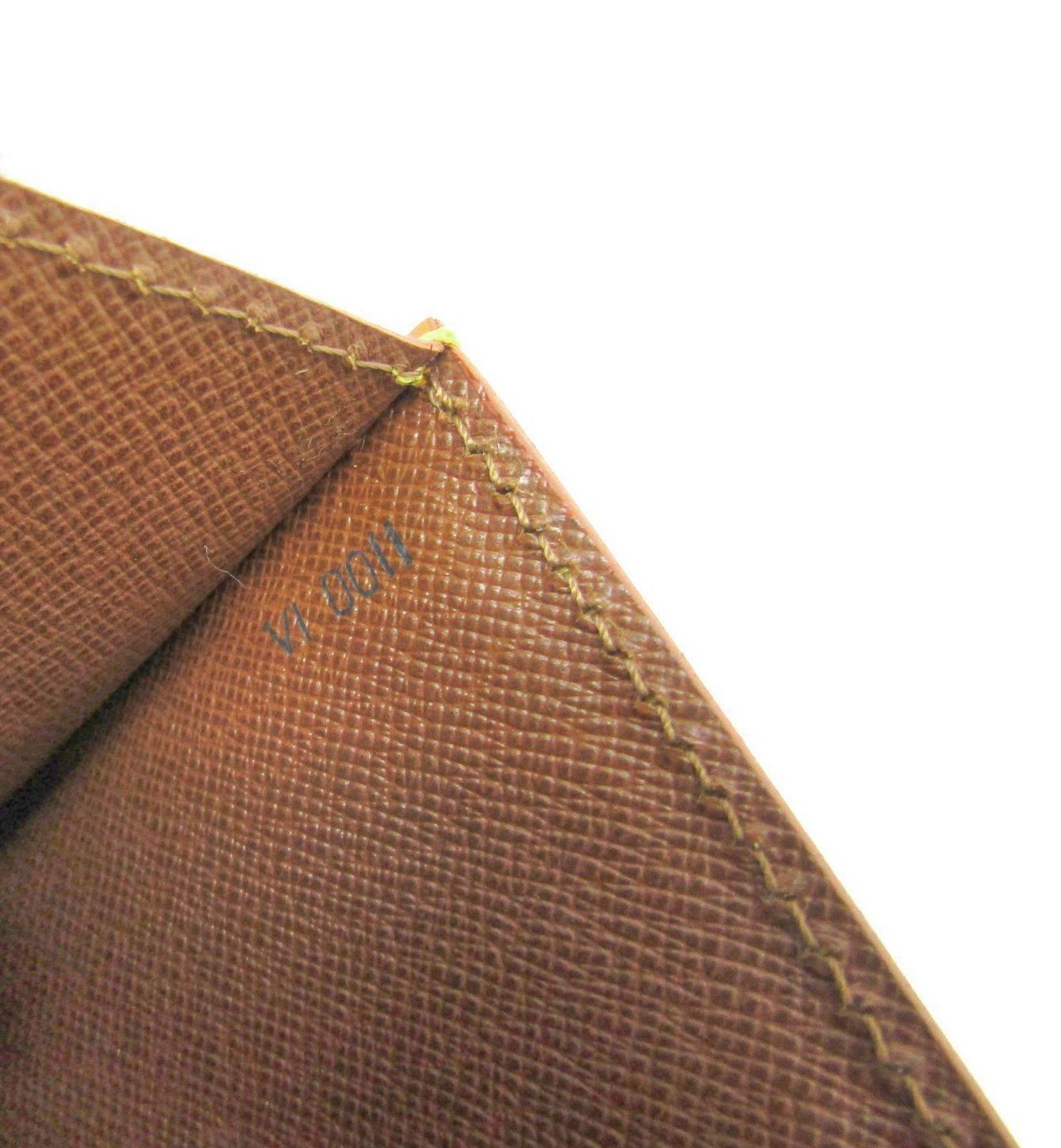 Louis Vuitton Cognac Epi Gold Envelope Wristlet Evening Flap Clutch Bag 1