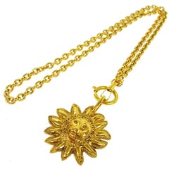 Chanel Vintage Gold Lion Head Medallion Chain Charm Necklace 