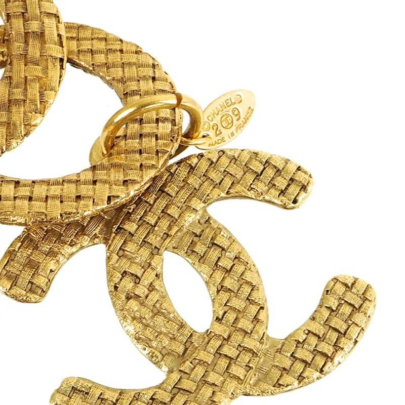 Chanel Vintage Rare Large Gold Textured Link Charm Waist Belt / Necklace  2