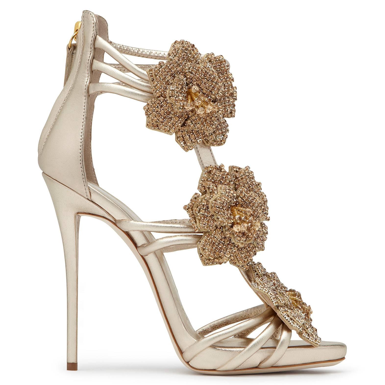 Women's Giuseppe Zanotti New Gold Leather Crystal Rose Evening Sandals Heels in Box