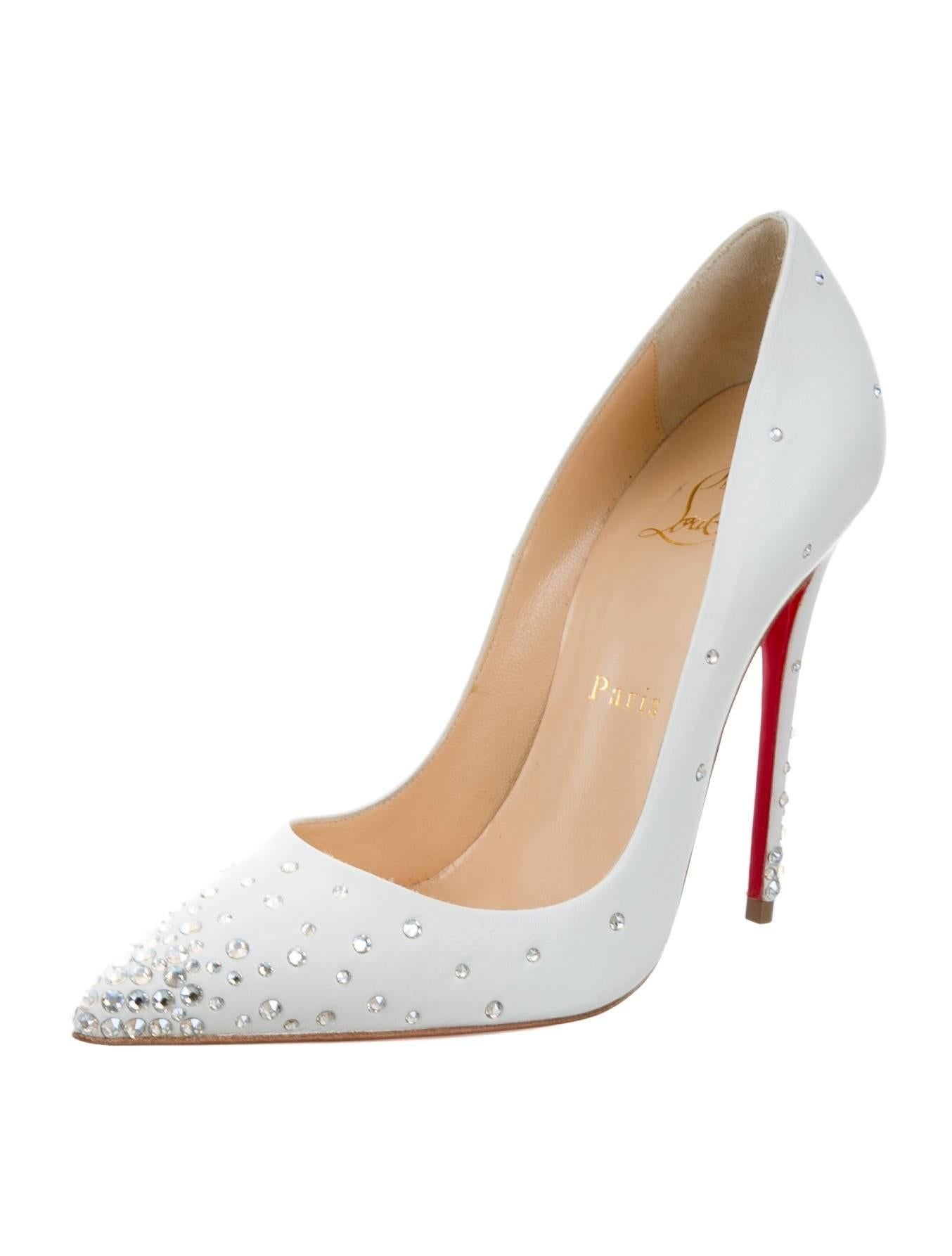 CURATOR'S NOTES

Christian Louboutin New Sold Out White Leather Crystal So Kate Heels Pumps W/Box  

Size IT 36.5
Leather
Crystal
Made in Italy
Heel height 4.75" (120mm)
Includes original Christian Louboutin dust bag and box