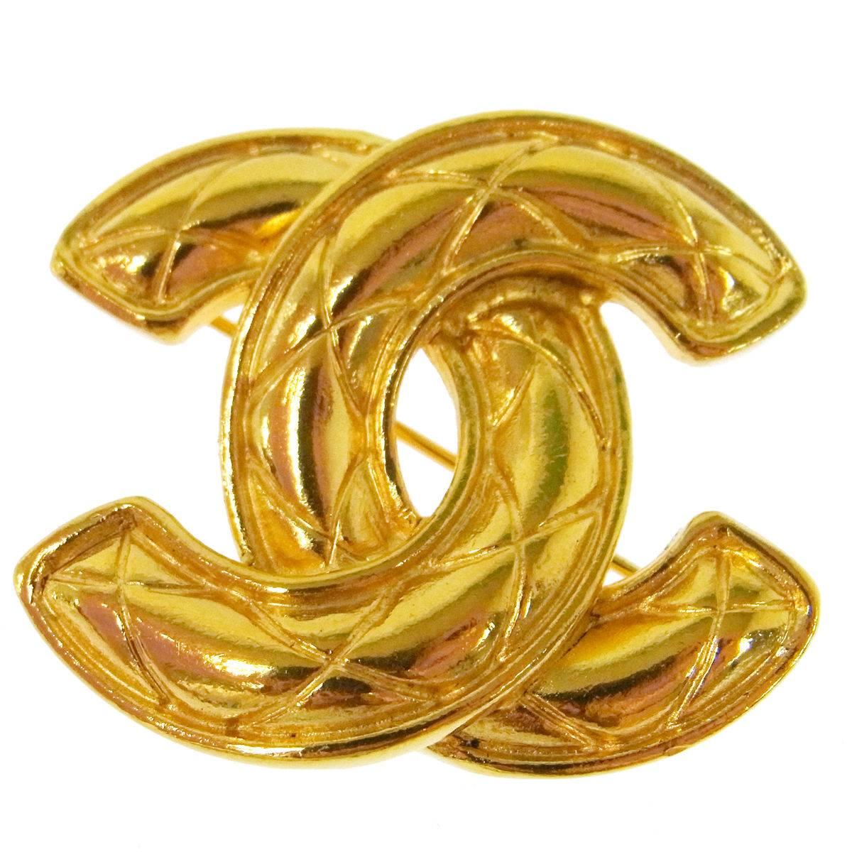 Chanel Vintage Gold Charm Cushion Evening Pin Brooch