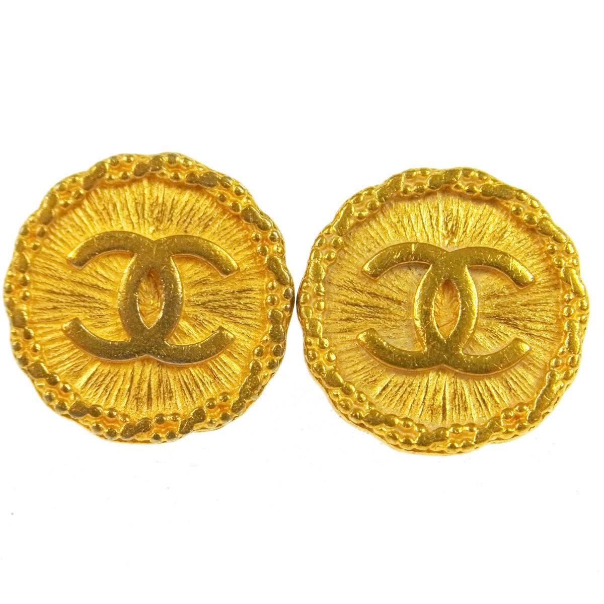 Chanel Vintage Gold Textured Charm Chain Evening Stud Earrings