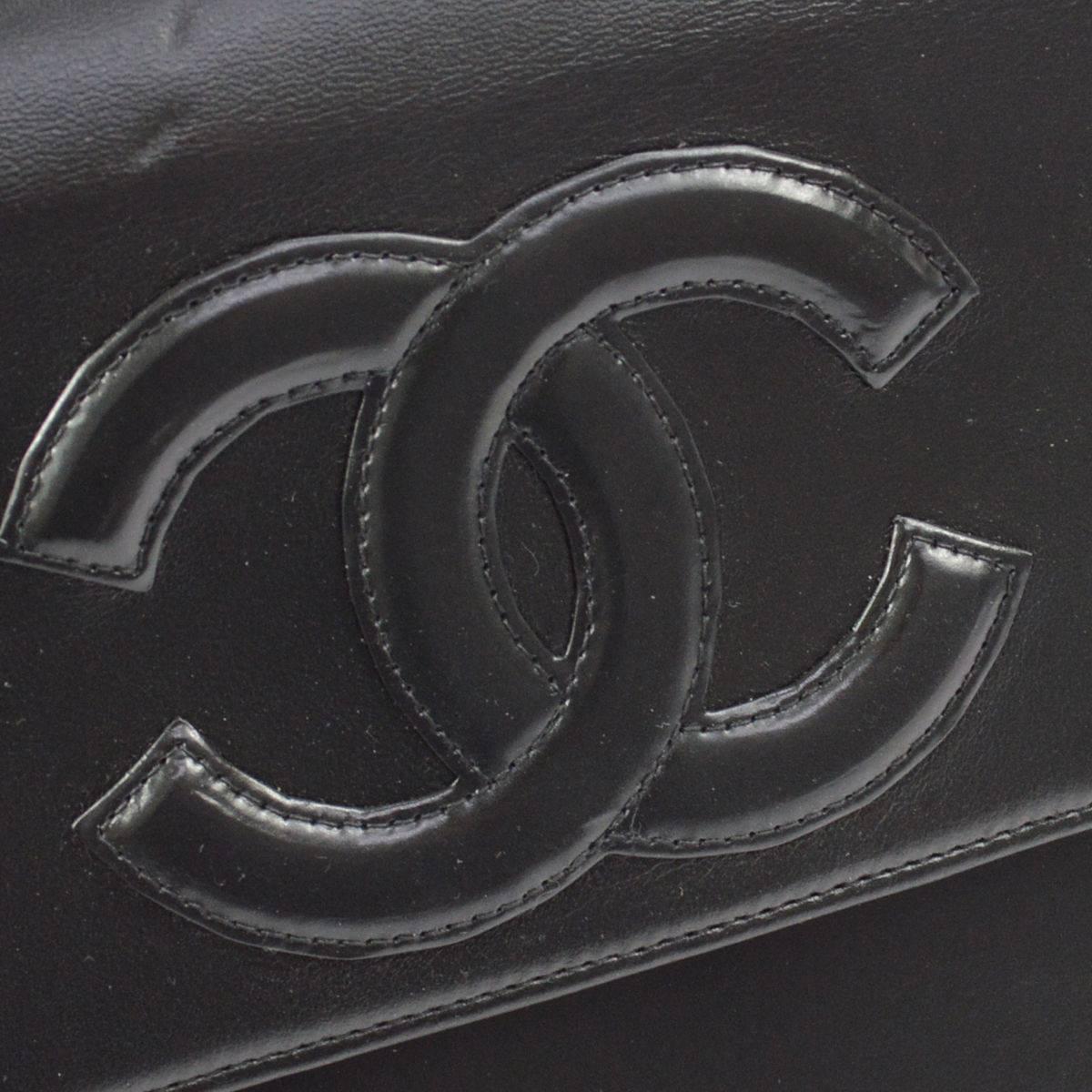 chanel black bag with silver chain
