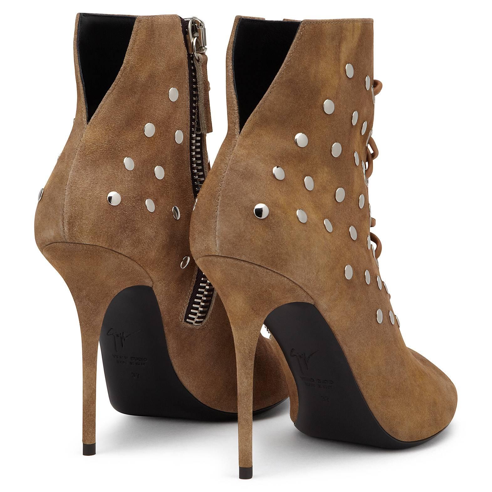 Brown Giuseppe Zanotti New Cognac Suede Stud Ankle Booties W/Box