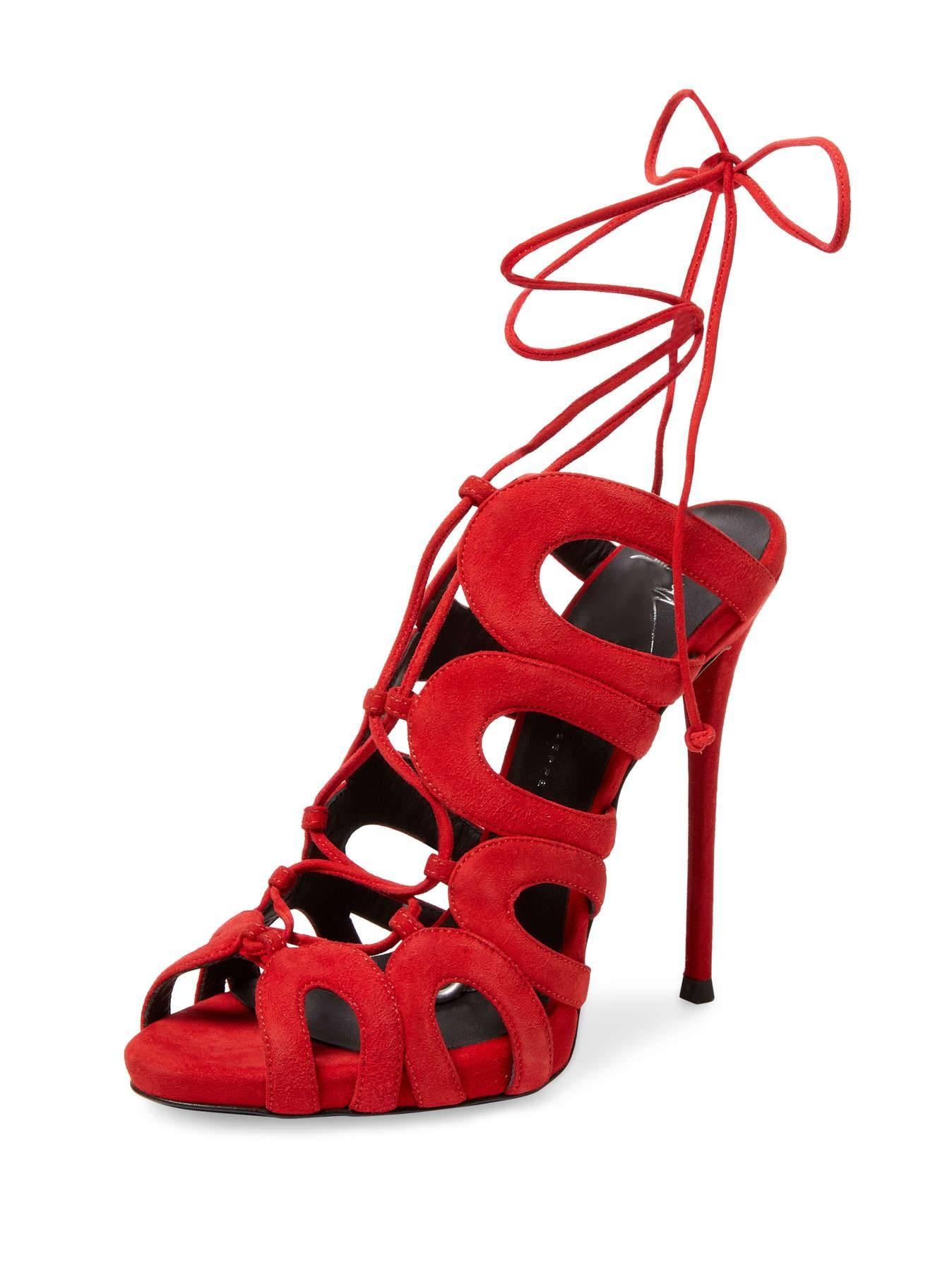 CURATOR'S NOTES  

Giuseppe Zanotti New Red Suede Cut Out Ankle Tie Evening Sandals Heels in Box   

Size IT 36.5 - Not your size? Contact us to help you find yours.
Suede 
Ankle tie closure 
Made in Italy 
Heel height 5" 
Includes original