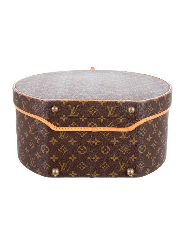 Louis Vuitton Monogram Hat Travel Storage Top Handle Case Box at 1stdibs