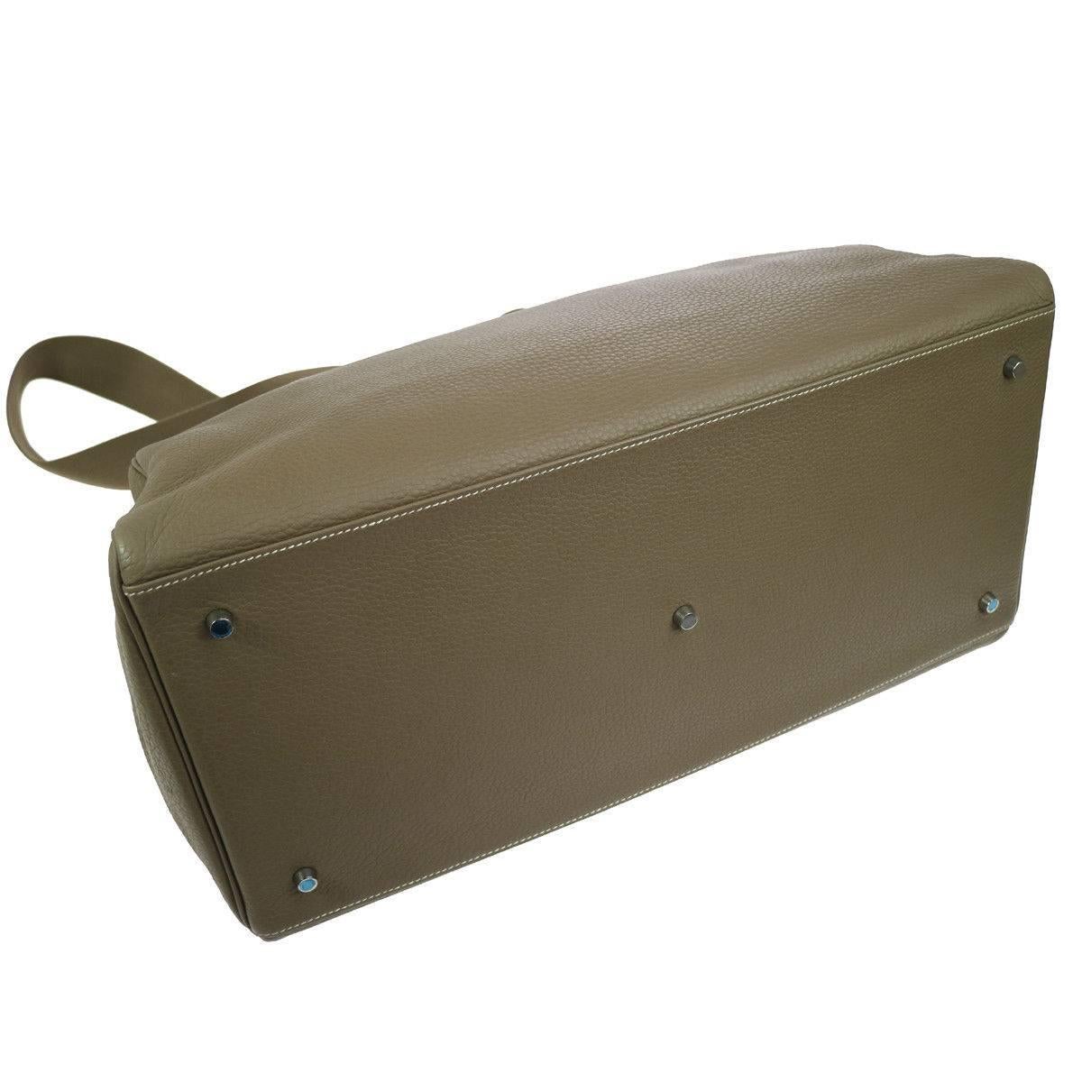 Hermes Kelly 50 Bolsa de hombro de viaje para hombre con asa superior Tote Carryall en Excelente Estado en Chicago, IL