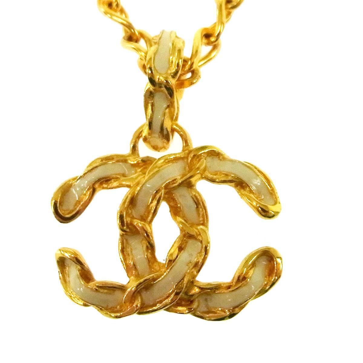 Women's Chanel Textured Gold Chain Link White Enamel Charm Evening Necklace in Box