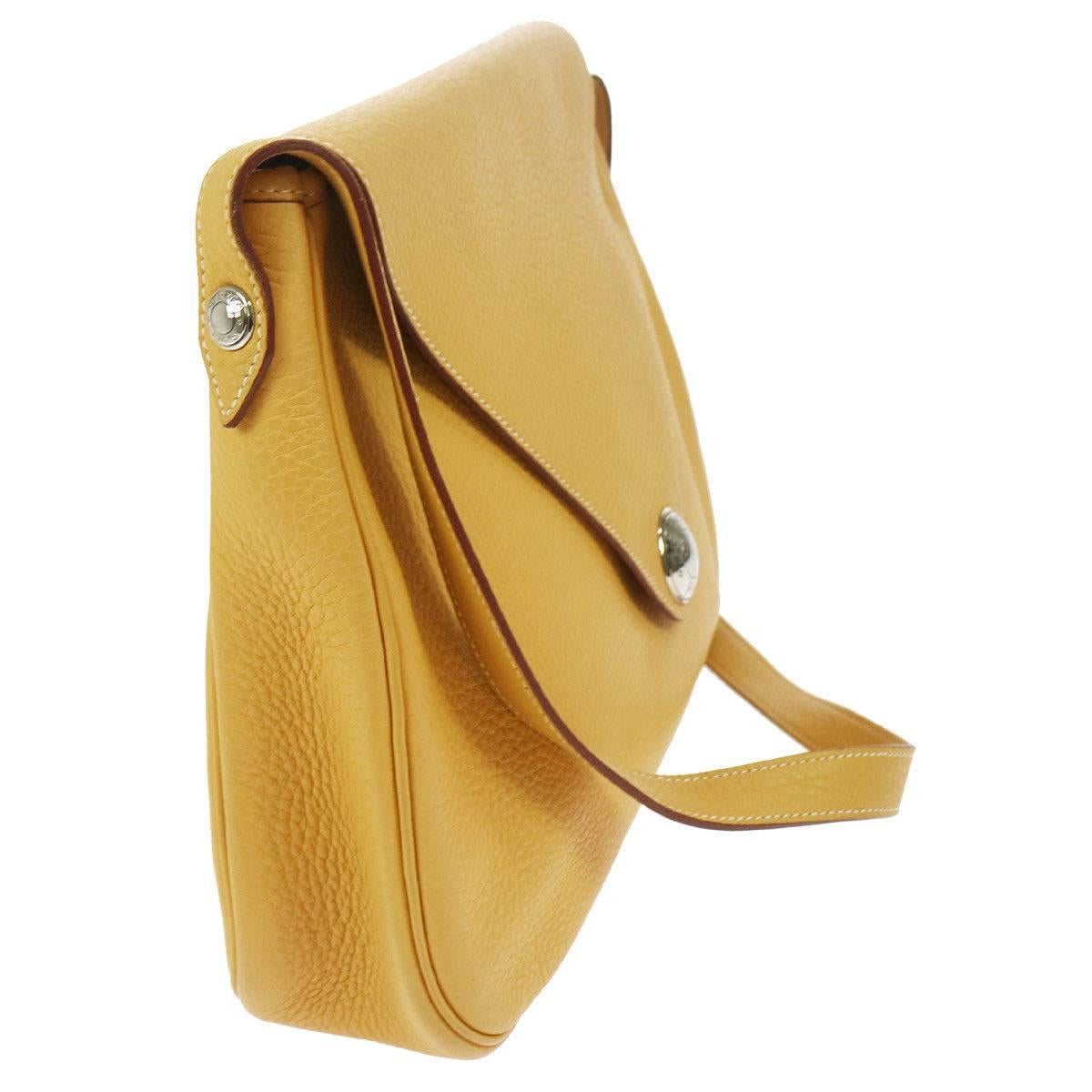 Brown Hermes Mustard Leather Large Travel Carryall Shoulder Bag