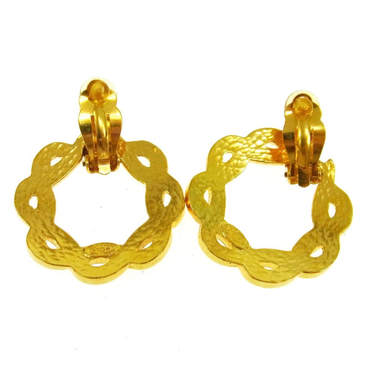 Chanel Gold Textured Braided Round 2 in 1 Huggie Hoop Evening Earrings in Box In Excellent Condition In Chicago, IL