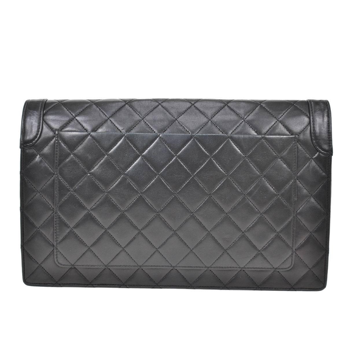 Women's Chanel Black Leather Ribbed Evening Clutch Flap Bag