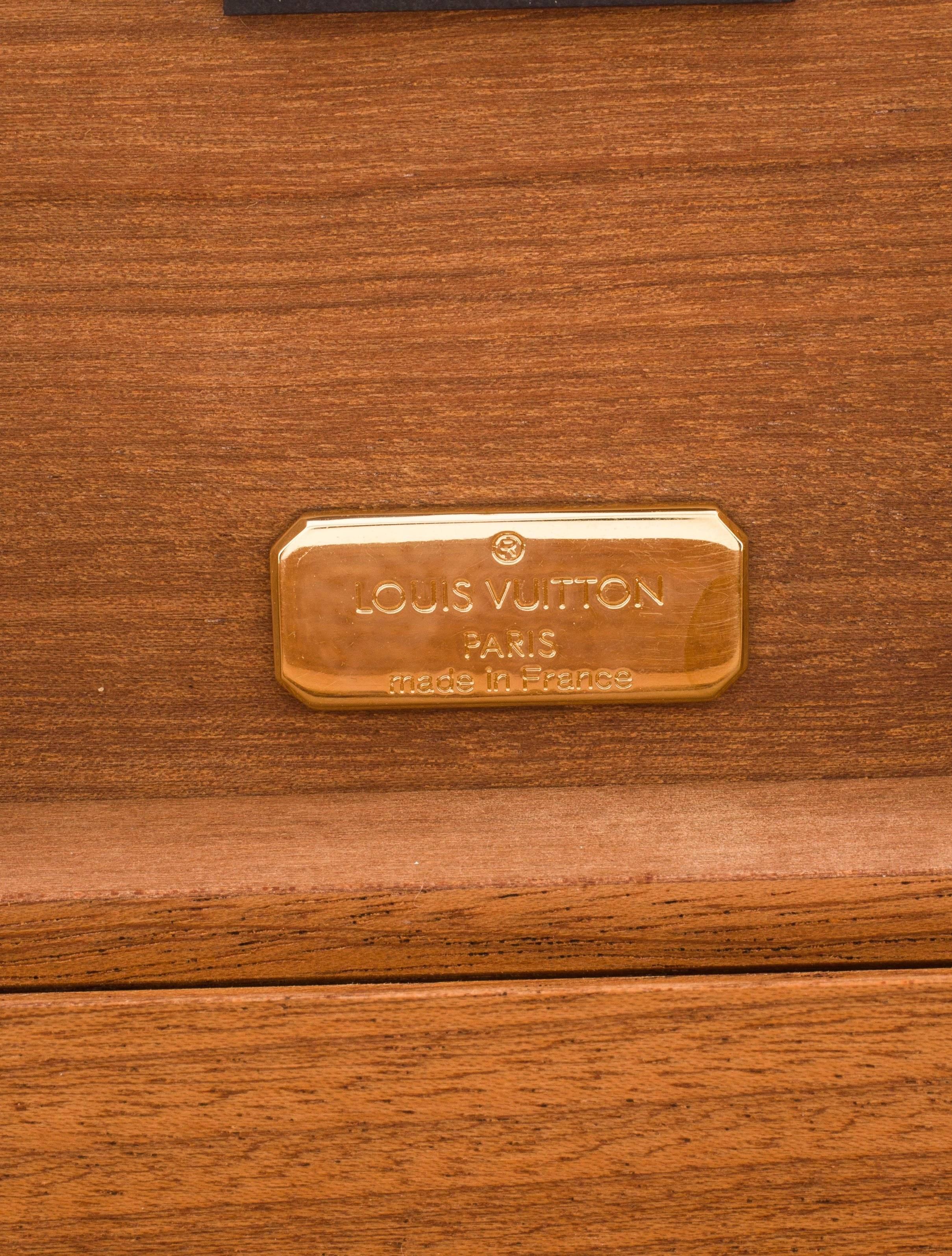 Louis Vuitton Like NEW Men's Brown Wooden Gold Logo Cigar Storage Case 1