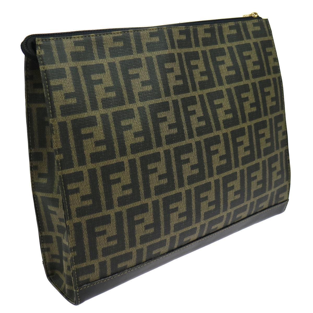 Fendi Brown Green Monogram Canvas Tech iPad Envelope Evening Clutch Bag In Excellent Condition In Chicago, IL