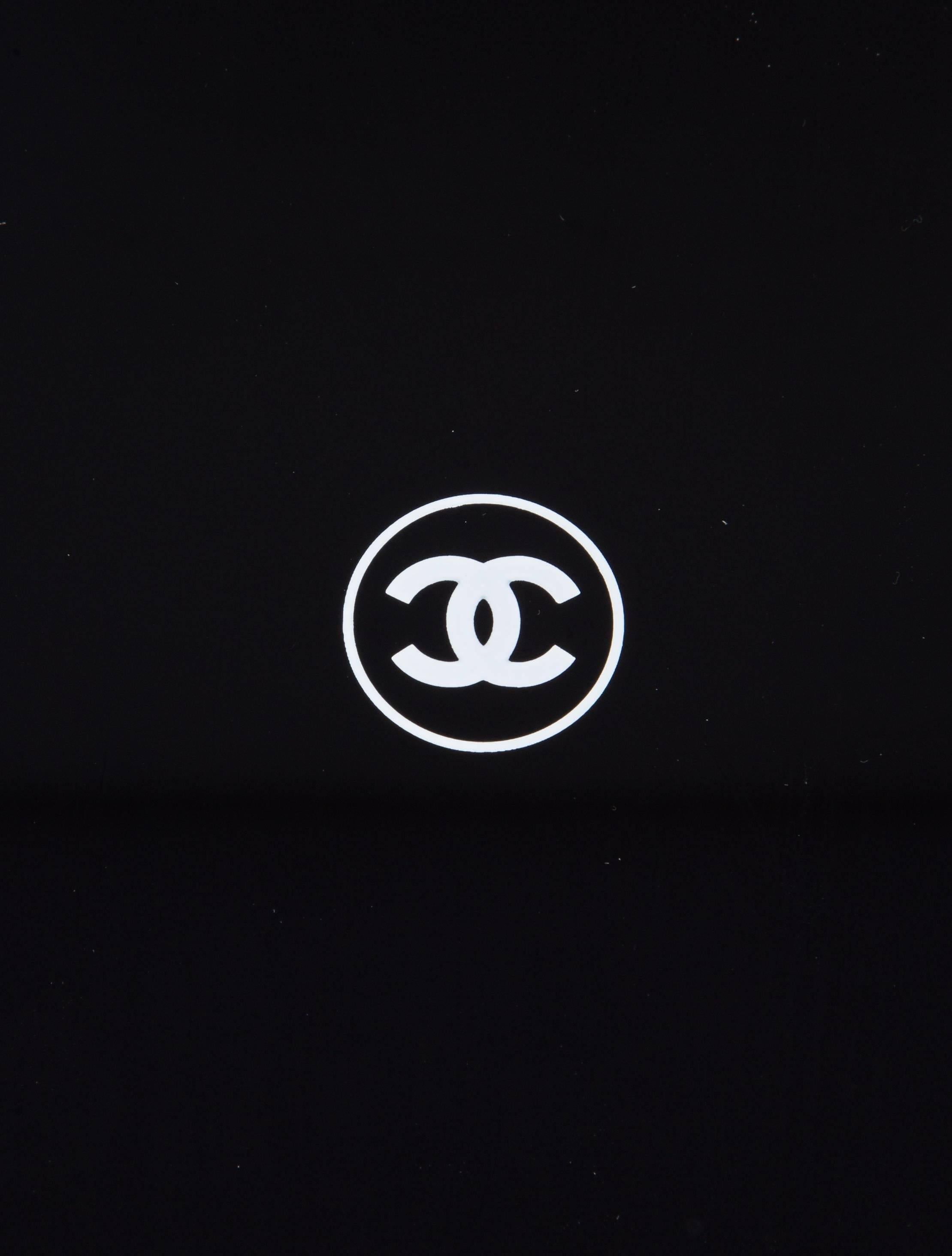 chanel mirror with handle