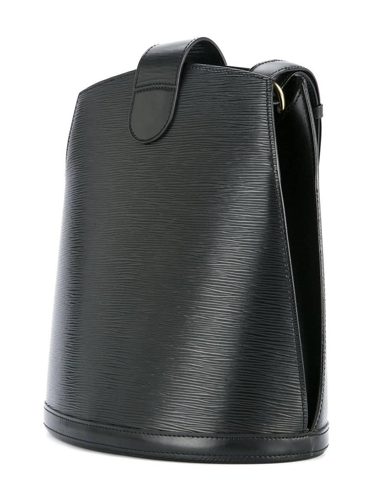 bucket carryall