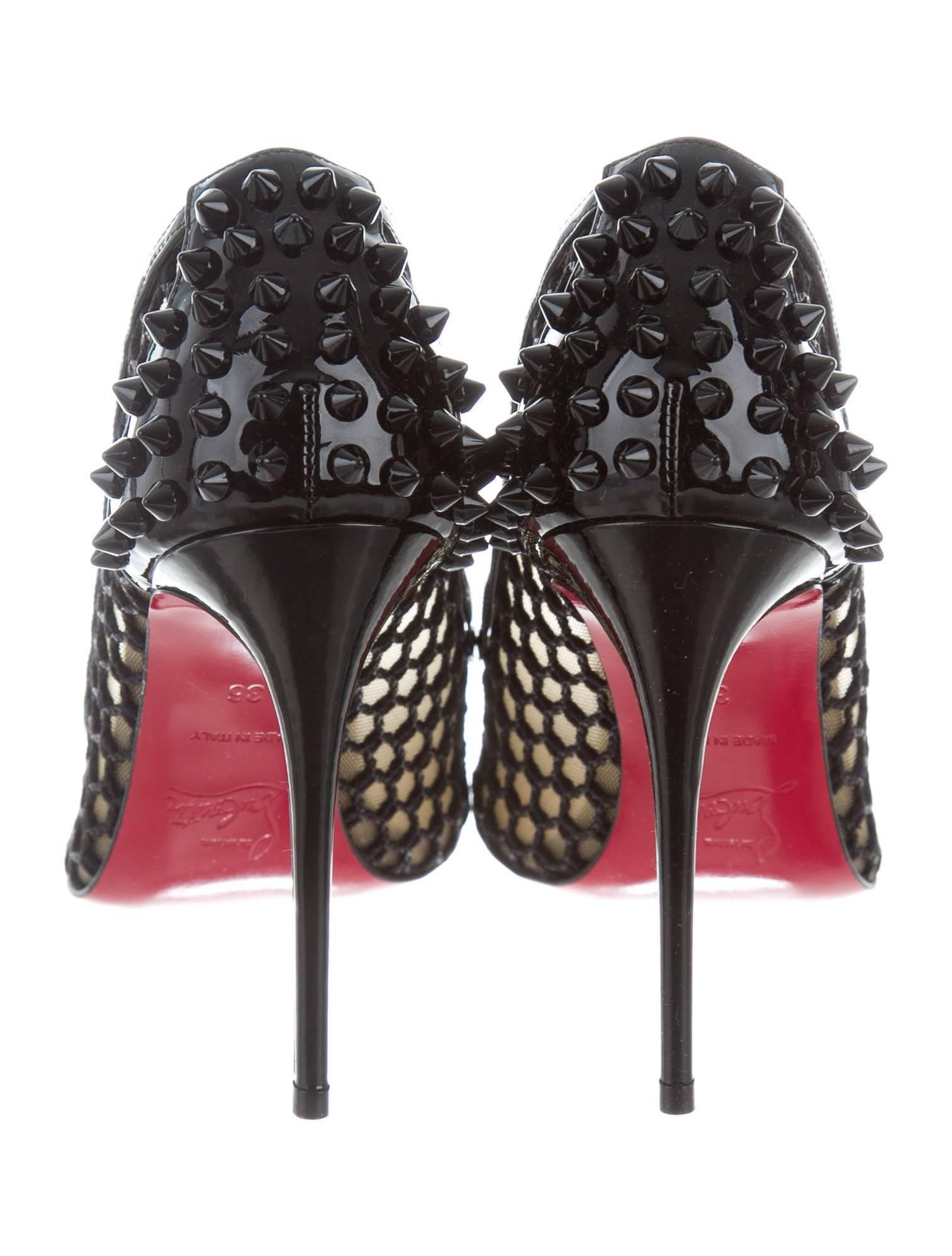 Christian Louboutin Black Patent Spike Evening High Heeled Pumps  In New Condition In Chicago, IL
